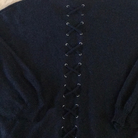 Sioni Black Sweater with lace Back. - Picture 7 of 11